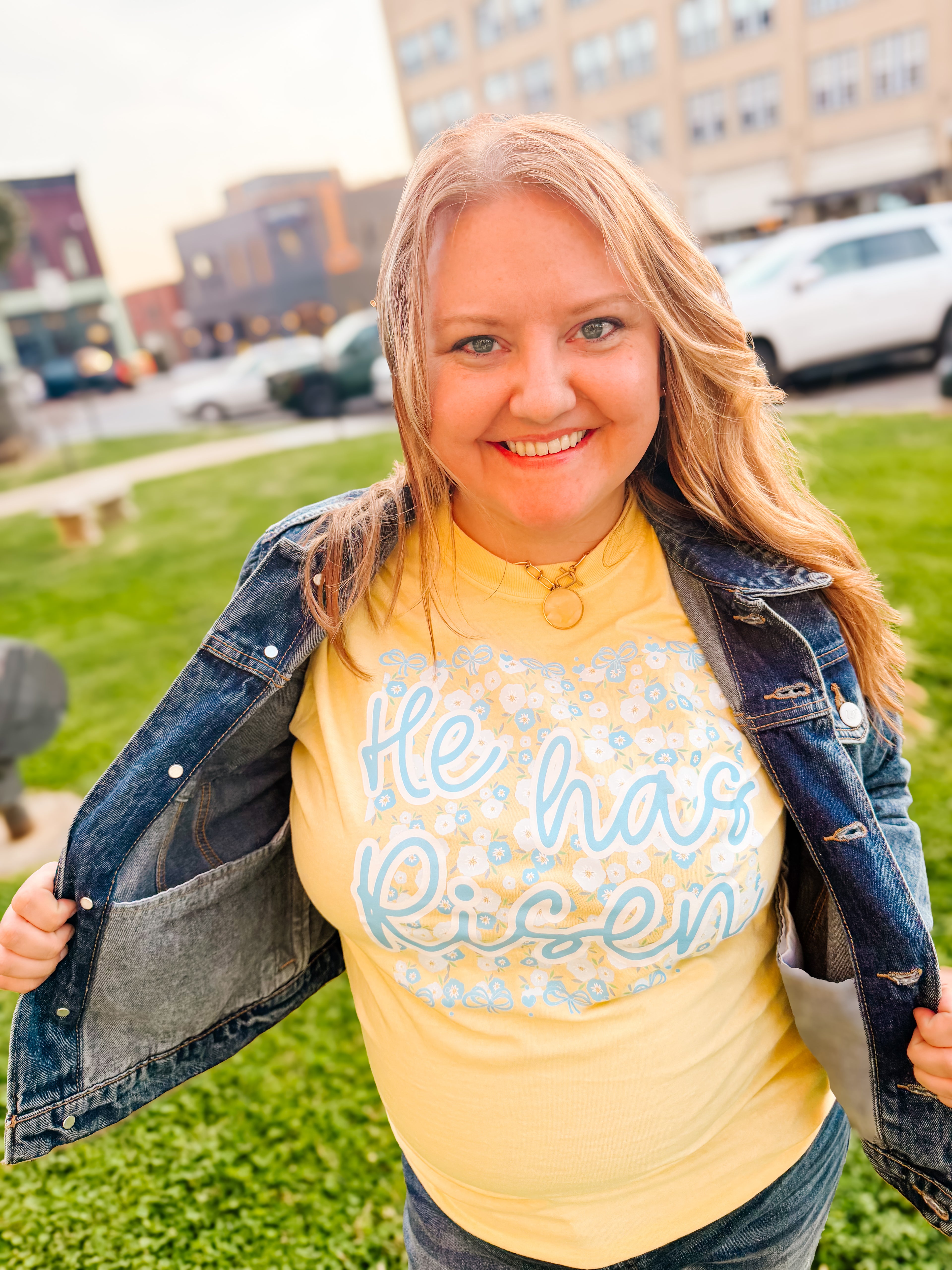 He Has Risen Butter Graphic T-shirt or Sweatshirt
